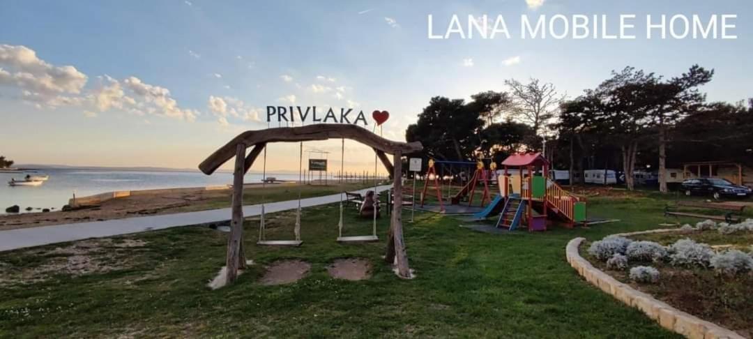 Mobile Home Lana Dalmacija Kamp Privlaka Privlaka  Buitenkant foto